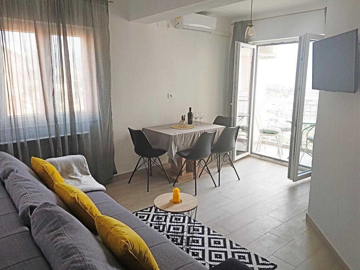 Apartments Antonio 2 Senj  Bagian luar foto
